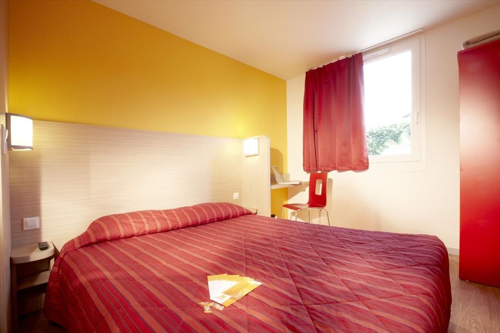 Premiere Classe Bordeaux Eysines-Tour De Gassies Rom bilde
